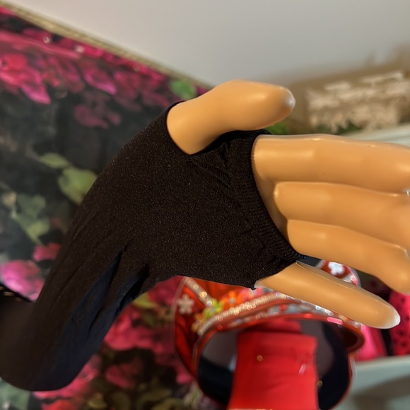 Long Fingerless gloves NWT - Picture 4 of 6